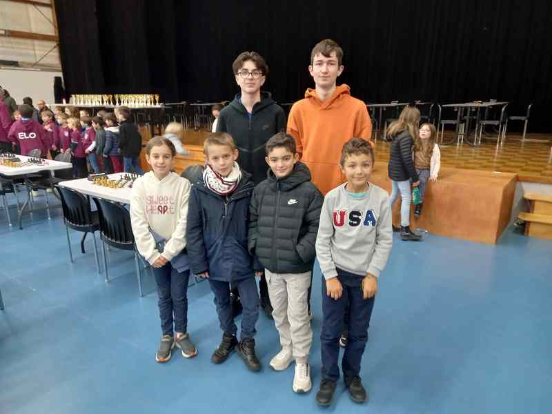 Les 6 participants du club au championnat de Vaucluse Jeunes