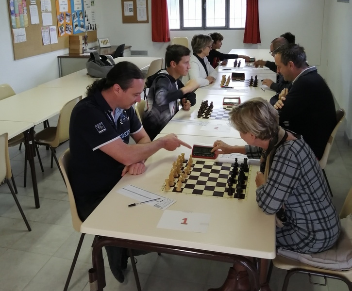 Le début de la 1ère ronde de N6 à Caumont