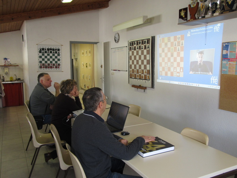 Projection vidéo le 23 mars 2024