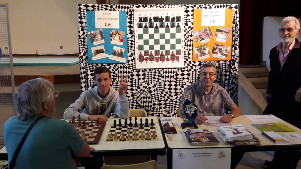 Le stand du club d'échecs le 7 septembre 2019